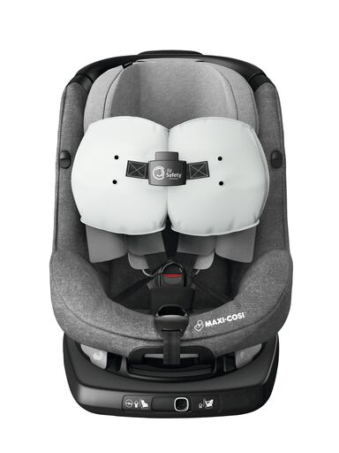 Автокресло детское Maxi-cosi Axissfix Air Автокресло оборудовано парой подушек безопасности в плечевой области.  - фото